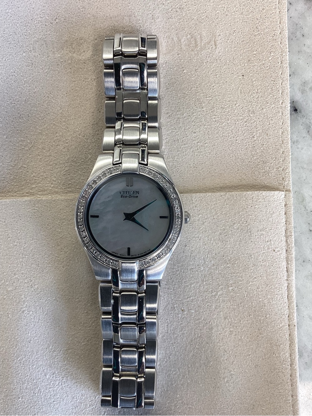 Citizen eco drive Diamond bezel Watch Mother-of-Pearl Dial